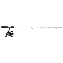 13 Fishing Blackout Spinning Combo Isfiskeset