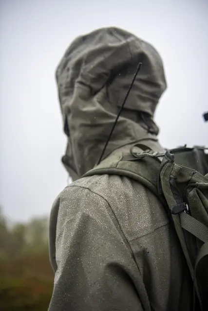 Bergans Hogna 3L Jacket Green Mud S 3-lagers skaljacka för jakt 