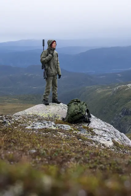 Bergans Hogna 3L Jacket Green Mud S 3-lagers skaljacka för jakt 