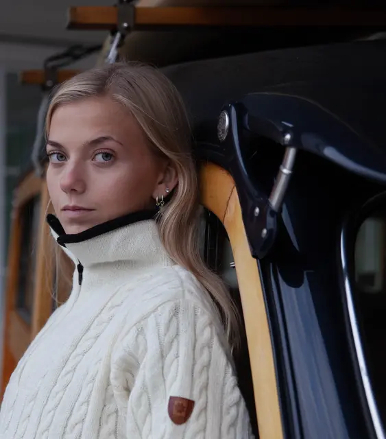 Bråtens Flette tröja Offwhite S Tröja med klassiskt flätmönster 