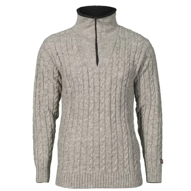 Bråtens Flette tröja Grå S Tröja med klassiskt flätmönster 