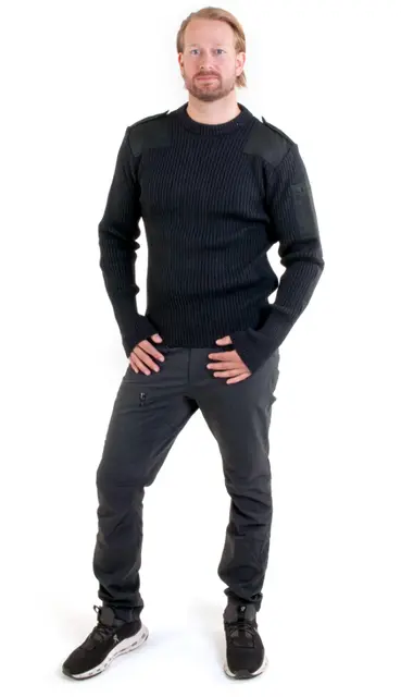 Bråtens Nato Genser Sort XS Klassisk natogenser i ull og polyester 