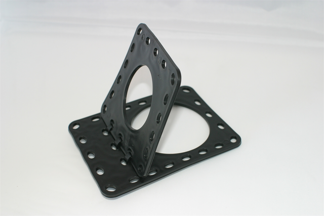 Flykthål för Tinor ??60/80mm plast Tillbehör till krabba/hummer 