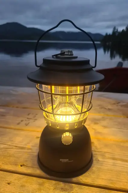 Osean Oppladbar Campinglykt Matt Svart Robust og lyssterk, 500 Lumen 