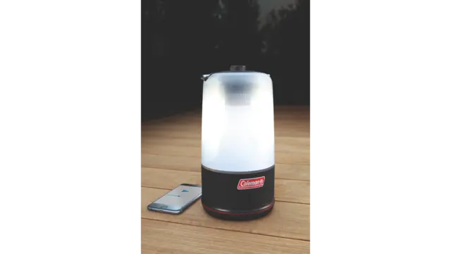 Coleman Light and Sound Lantern 400 lumen, uppladdningsbar 