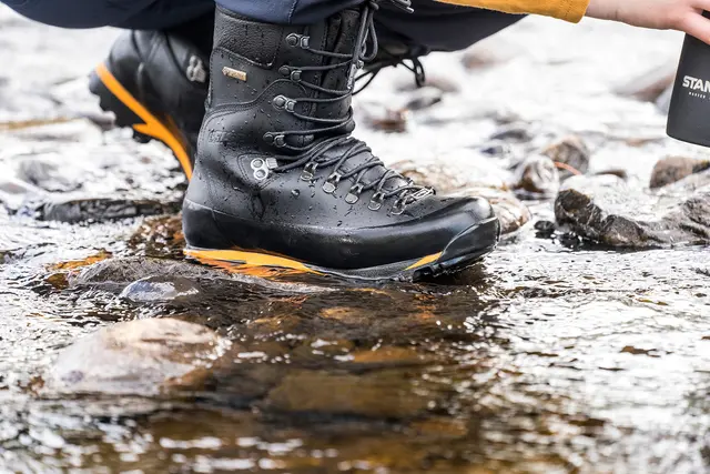 Crispi Hunter EVO GTX Sort/Orange 36 Stabil och lätt jaktstövel med Gore-Tex 