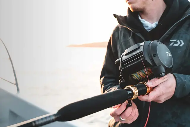 Daiwa Tanacom 1200 Sterk og lett elektrisk havfiskesnelle 