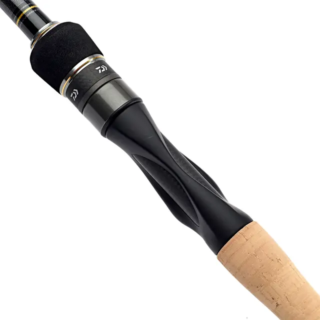 Daiwa Luvias Spin 8' 2-12g 4-delat 