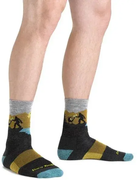 Darn Tough Close Encounters Charcoal M Micro Crew Midweight Cushion 