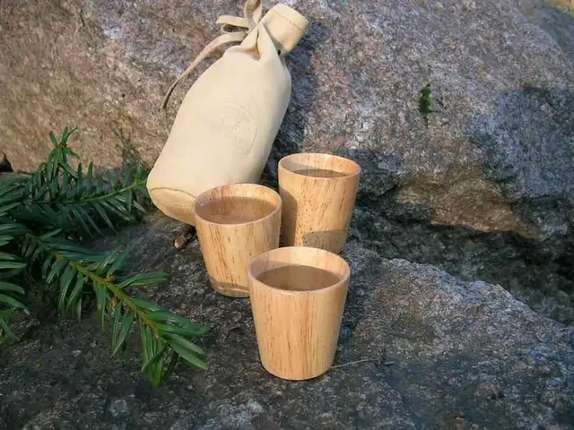 Eagle tre-dram glas i läderväska Eagle Products 