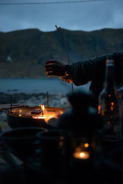 Espegard fyrfat 60 Lett fyrfat med enkelt og tidløst design 