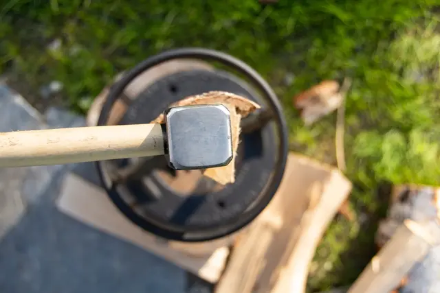 Espegard Kindling Cracker med slegge Smart vedkløyver som kommer med slegge 