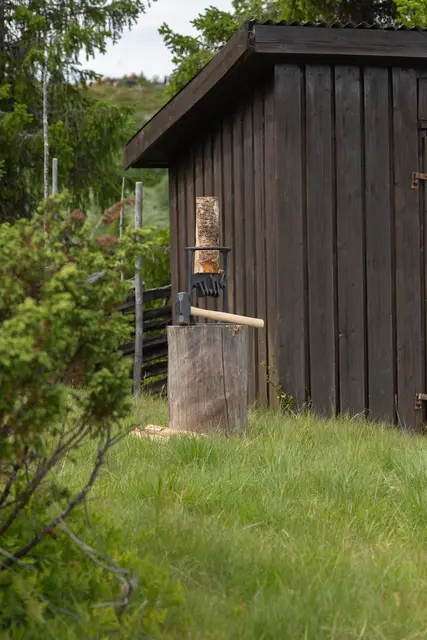 Espegard Kindling Cracker med slegge Smart vedkløyver som kommer med slegge 