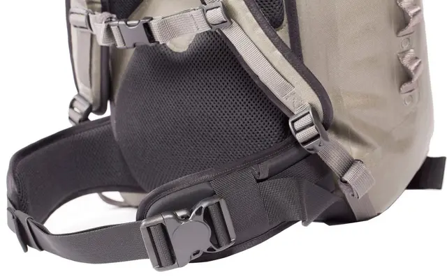 Exped Torrent 30 Olive Grey Solid, vattentät ryggsäck 