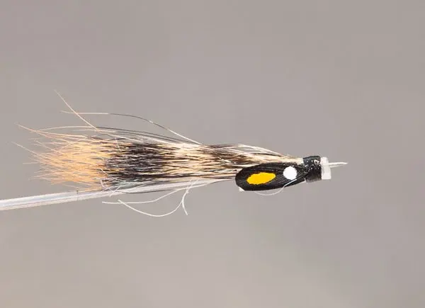 Riffling Hitch V-Fly - Pine Köp 12 flugor och få en gratis flugbox 