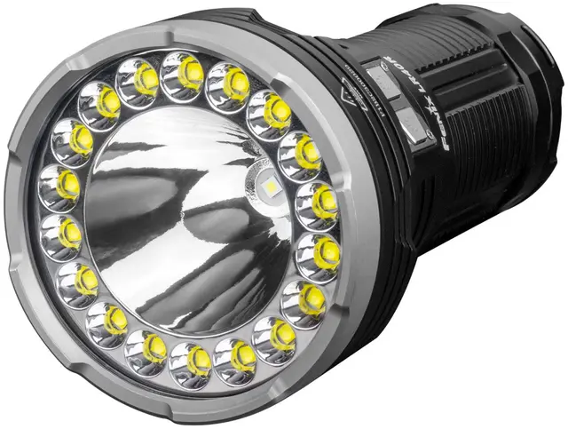 Fenix LR40R Ficklampa 12000 lumen och batteribank 