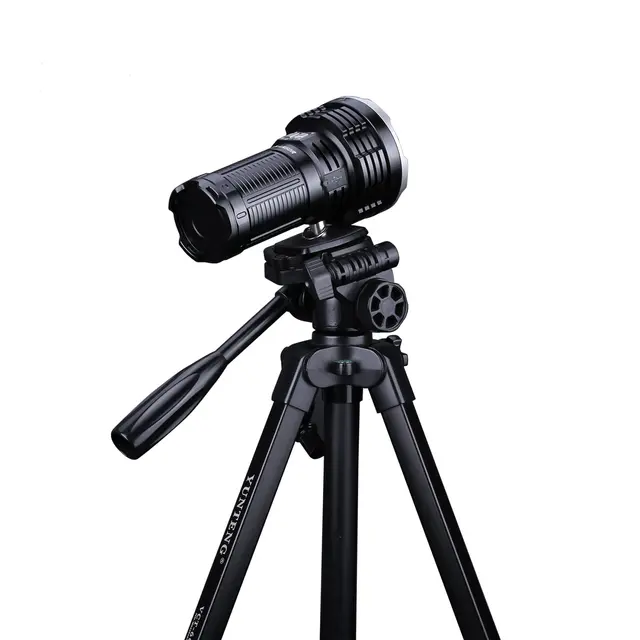 Fenix LR50R Ficklampa 12000 lumen och uppladdningsbar 