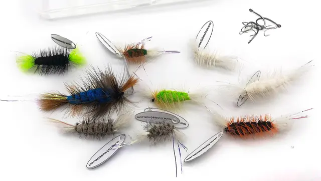 Fishmadman Scandinavian Tube Bomber set Inkluderat box och krokar 