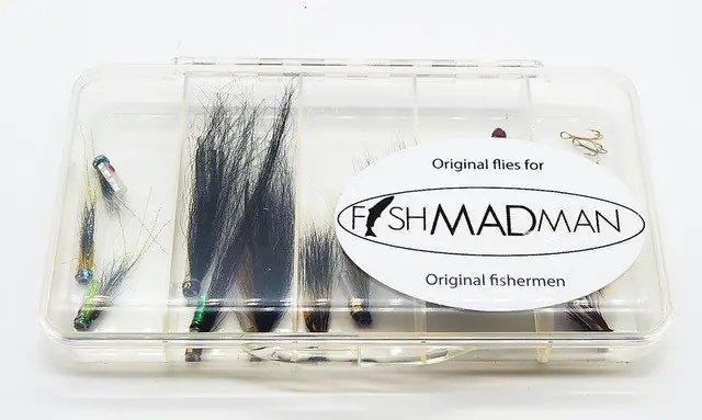 Riffling Hitch flugsett med trekrokar 12 Riffling Hitch tub flugor i box 