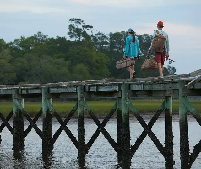 Fishpond Dakota Carry-On Rod & Reel Case Spö och rull väska 