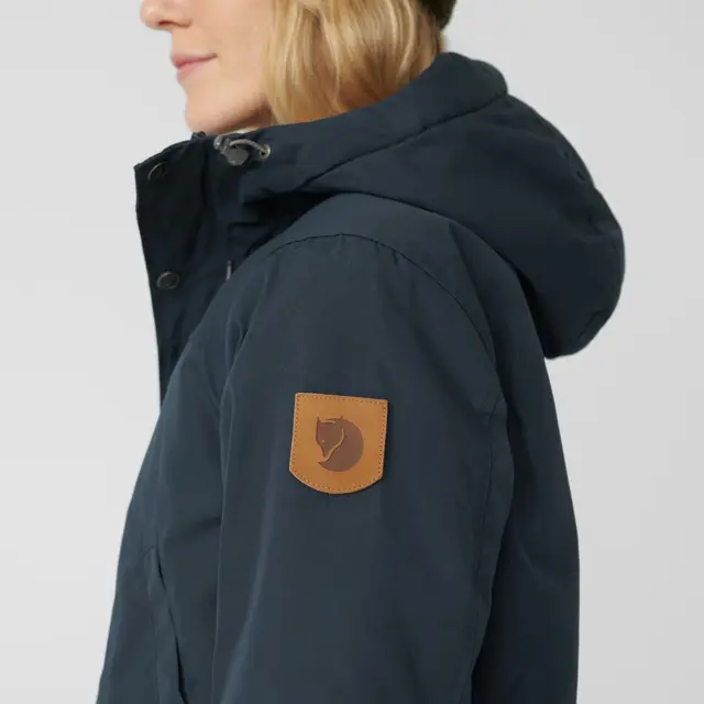 Fjällräven Greenland Winter Parka W L Vinterparkas til dame i Navy 