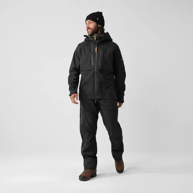 Fjällräven Keb Eco-Shell Jacket M L Trelags skalljakke til herre i Black 