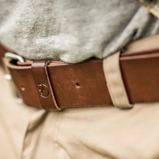 Fjällräven Singi Belt 4 cm 110cm Nydelig belte i garvet sort skinn 