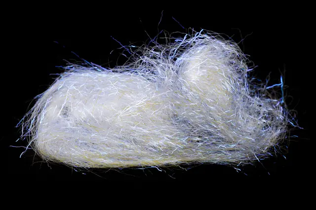 Hareline Ripple Ice Fiber #375 UV Pearl 