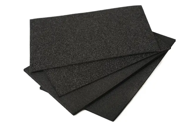 Wapsi Thin Fly Foam 2mm Black Tunt skummaterial för flugbindning 
