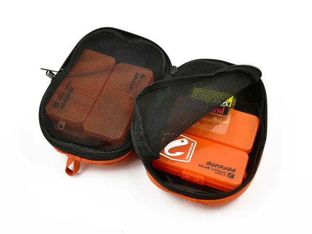 Frödin Flies Wild Salmon Leather Pack S Utrustningsväska i läder 