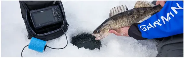 Garmin STRIKER™ Plus 4-isfiskepaket Ekolod /GPS m/ batteri 