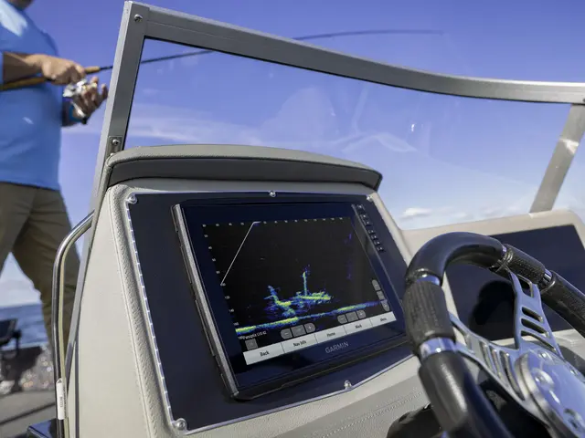 Garmin LiveScope XR system Med GLS 10™ och LVS62-givare 