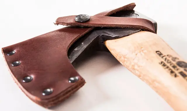 Gränsfors Handyxa "Kubben" Liten praktisk yxa för ryggsäcken 