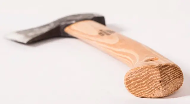 Gränsfors Vildmarksyxa 35cm Traditionell yxa för friluftslivet 