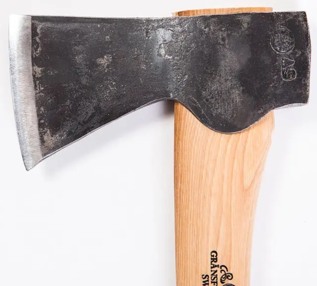Gränsfors Liten Skogsyxa Lättast av Gränsfors Bruks yxor 