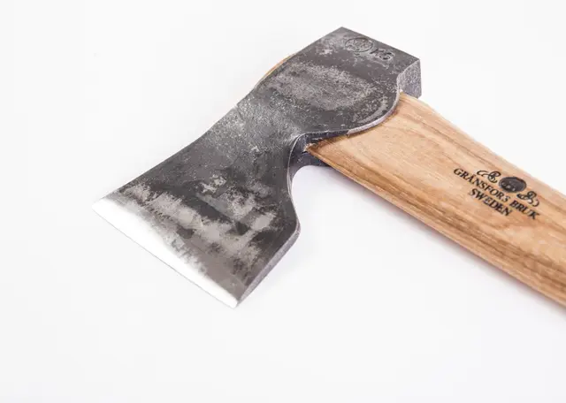 Gränsfors Snickaryxa Traditionell träyxa med hög stabilitet 