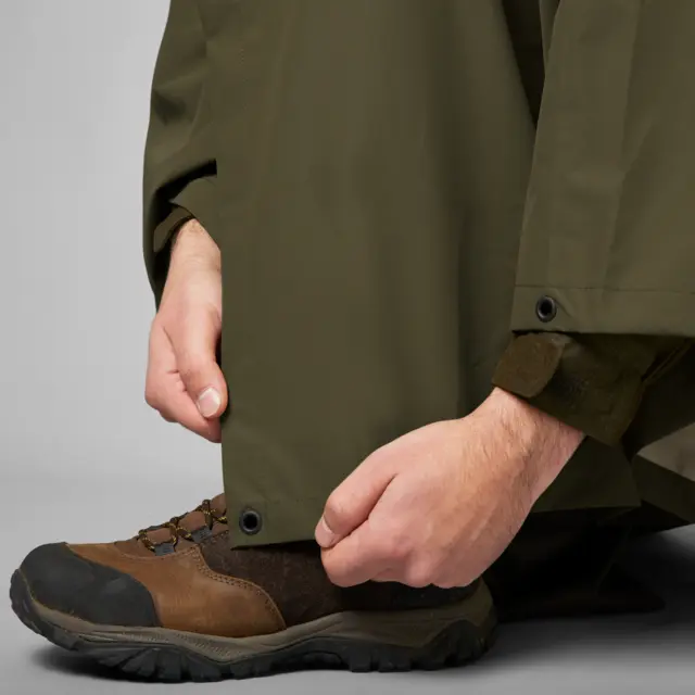 Seeland Taxus rain Poncho Pine Green Komprimerbar och vattentät regnponcho 