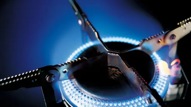 Kovea Hiker gasbrännare Stort pannstöd och med pietzo-tänder 