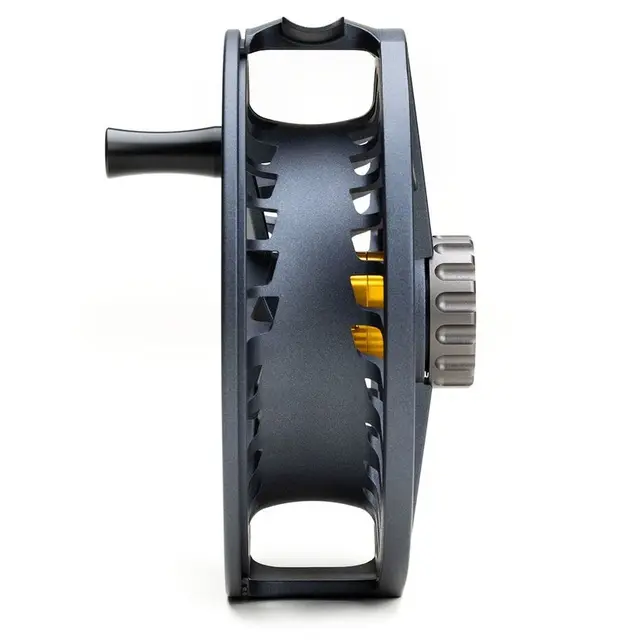 Lamson Liquid Max 6 Cadet Et beist av en fluesnelle 