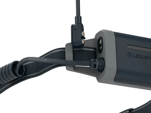 LED Lenser Pannlampa NEO5R Black/Grey, 600 lumen 