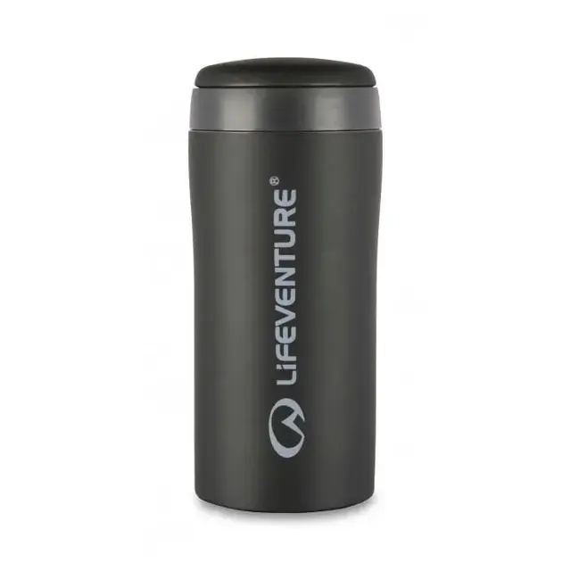 Lifeventure Thermal Mug - Matt Black Holder på varmen i opptil 4 timer! 