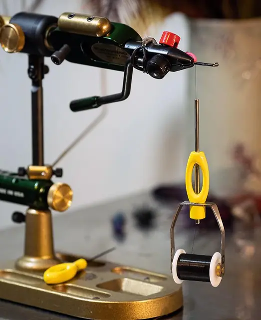 Loon Ergo Bobbin Trådhållare med ergonomiskt grepp 