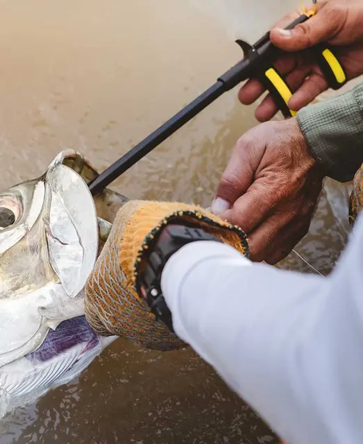 Loon Outdoors Apex Hook Remover Sikrer tryggest mulig utsetting av fisk 