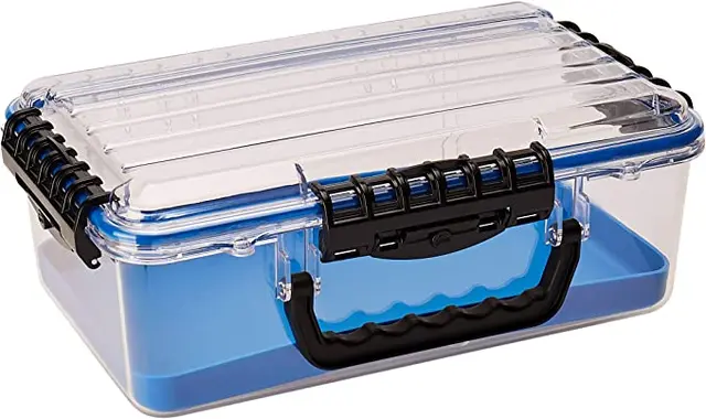 Plano Guide Series™ Waterproof Case Blue/Black L 
