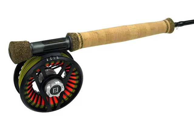 Primal Revel/ Flylab Acid 9' #5 4-delat flugsett med backing och lina 