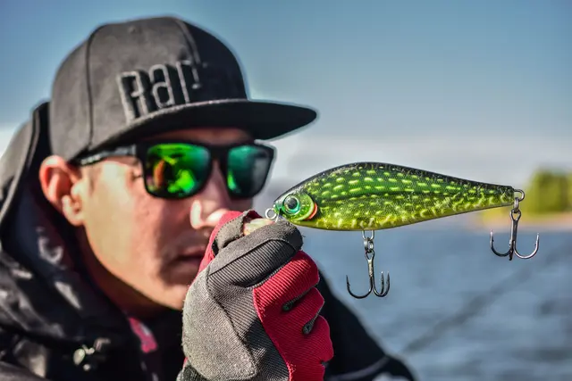 Rapala Super Shadow Rap BGH 16cm Uimotståelig wobbler for predatorer 