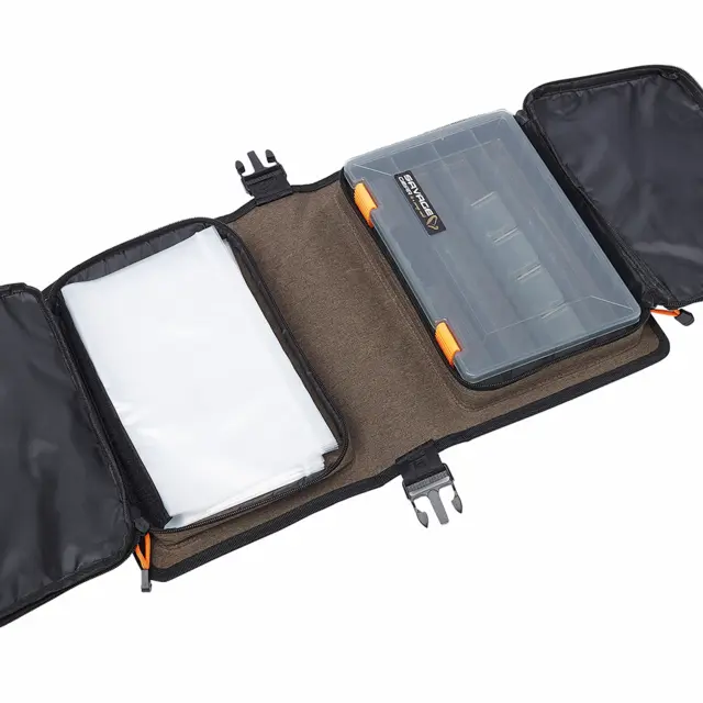 Savage Gear Flip Rig Large Väska med tackelmappar och betesbox 