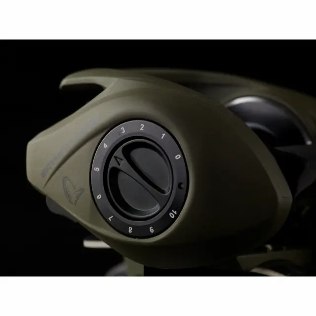 Savage Gear SG8 250 BC LH 6.6:1 Savage Gear baitcaster 