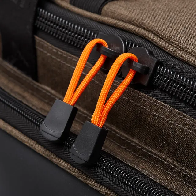 Savage Gear Specialist Soft Lure Bag Väska för din fiskeutrustning 