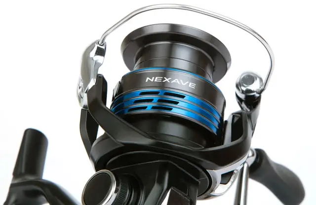 Shimano Nexave FI 2500HG Mycket fin haspelrulle för allroundfiske 